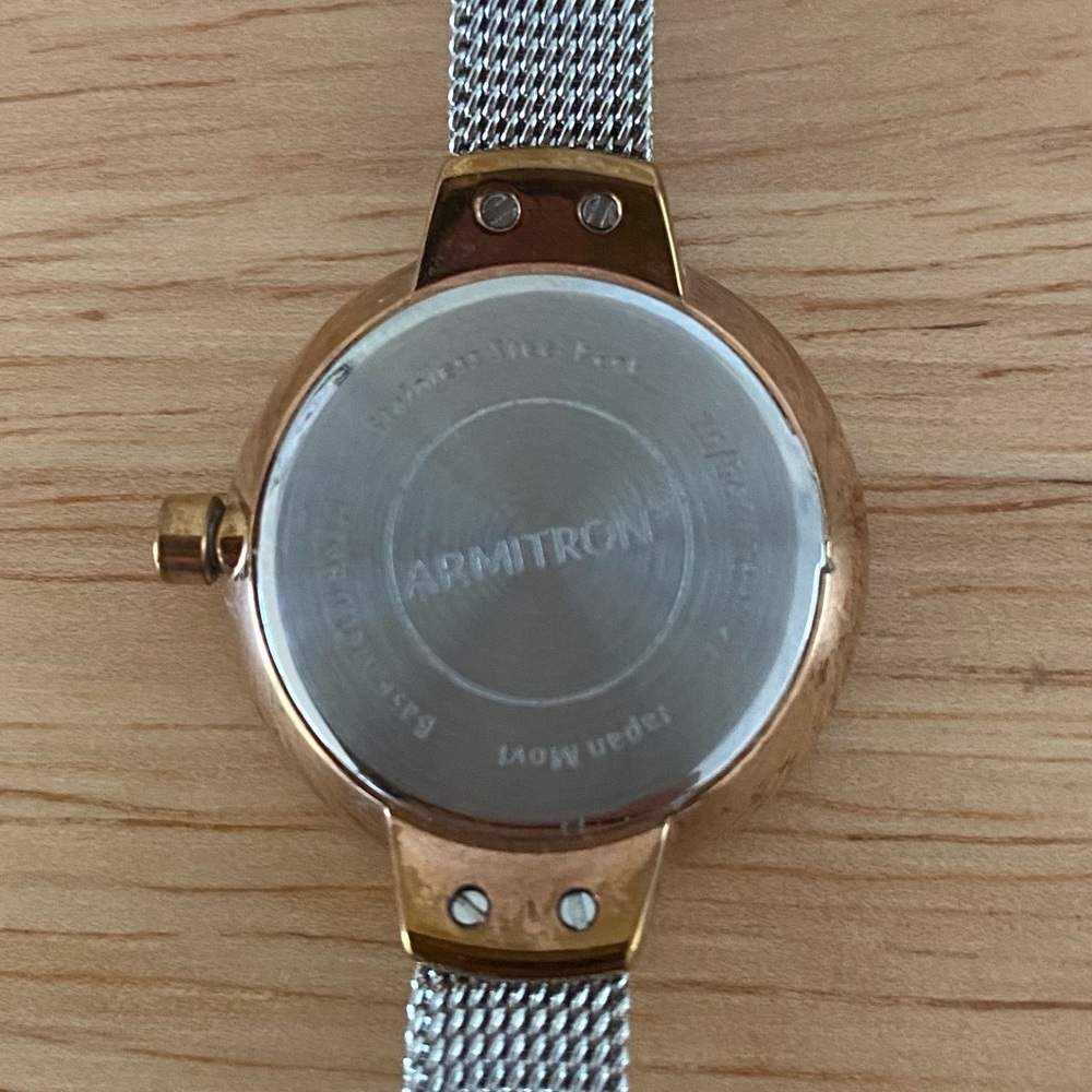 Armitron Ladies Rose Gold Case Watch Silver Mesh Strap Stone Accents Adjustable - Picture 7 of 15